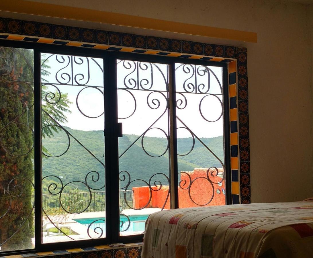 Hotel Alcatraces El Pueblito  المظهر الخارجي الصورة