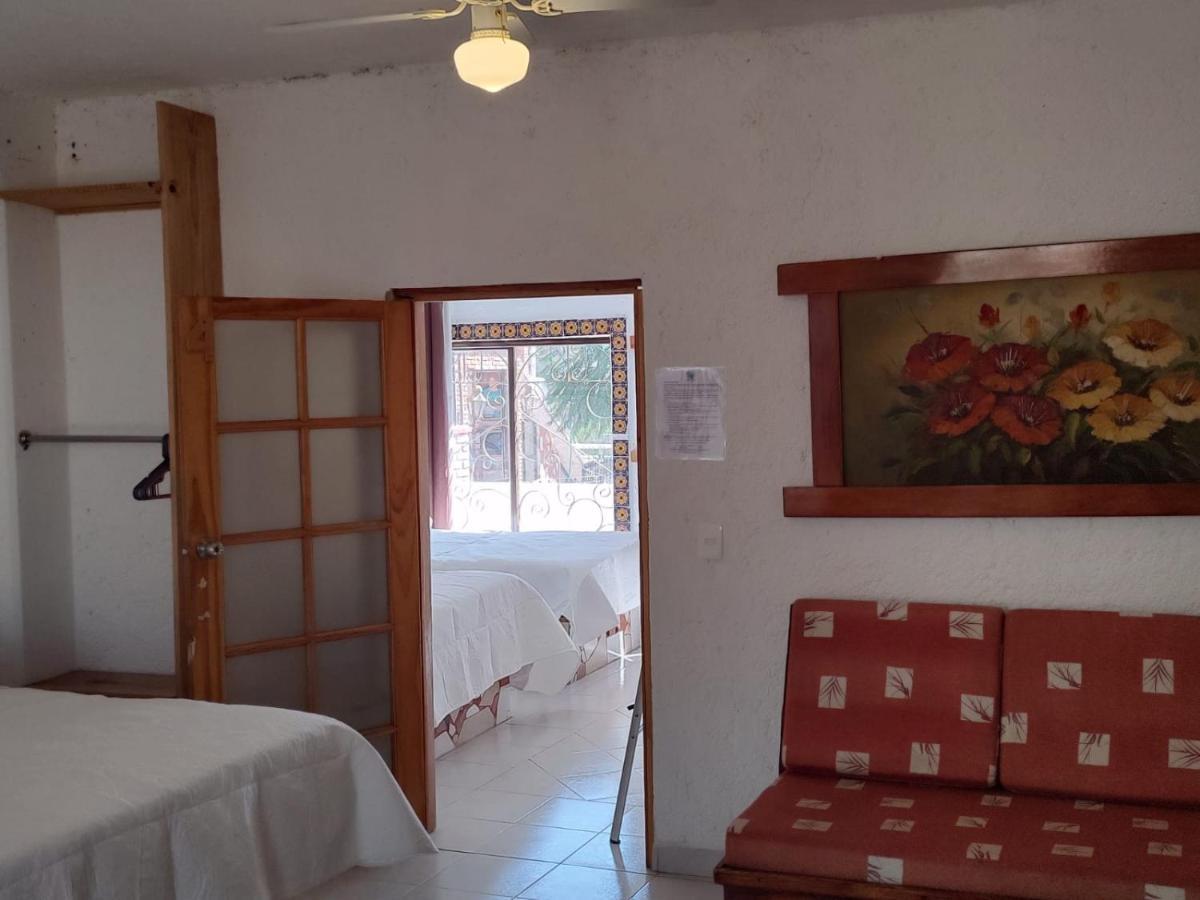 Hotel Alcatraces El Pueblito  المظهر الخارجي الصورة